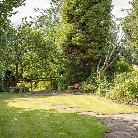 Court Hayes Villa Cheltenham Exterior foto
